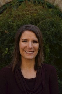 Kylie Johnson headshot (1)
